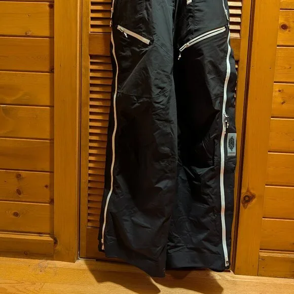 FP Movement Zephyr Ski Shell Pants - Picture 6 of 10